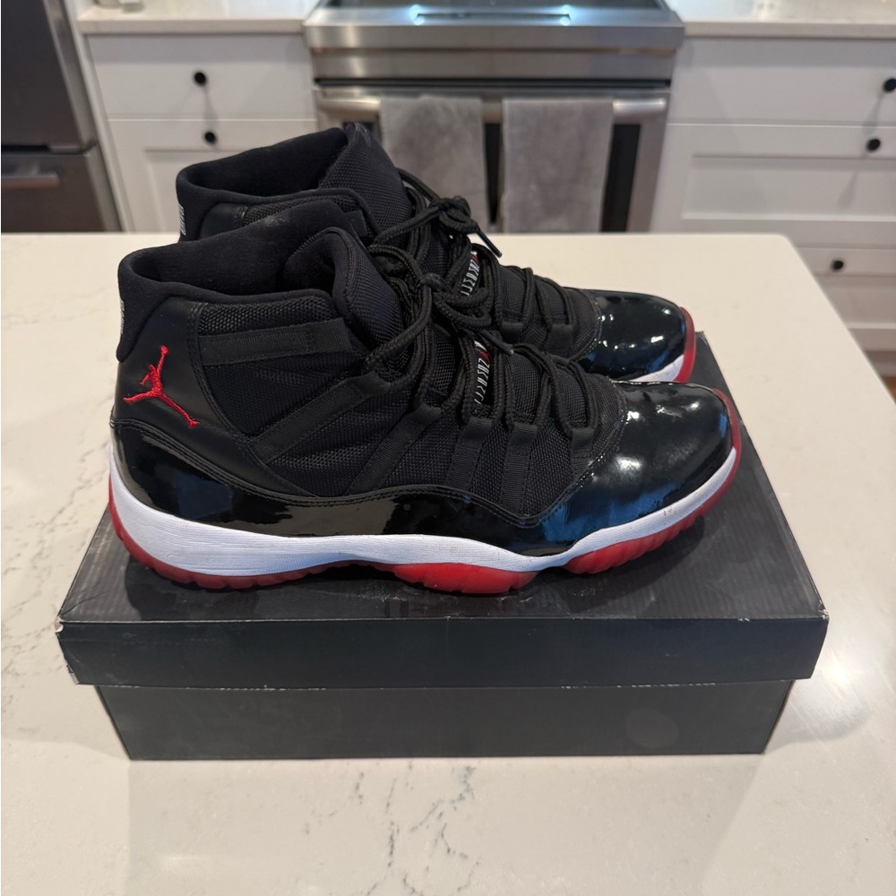 Air Jordan 11 BRED (2012 Release)